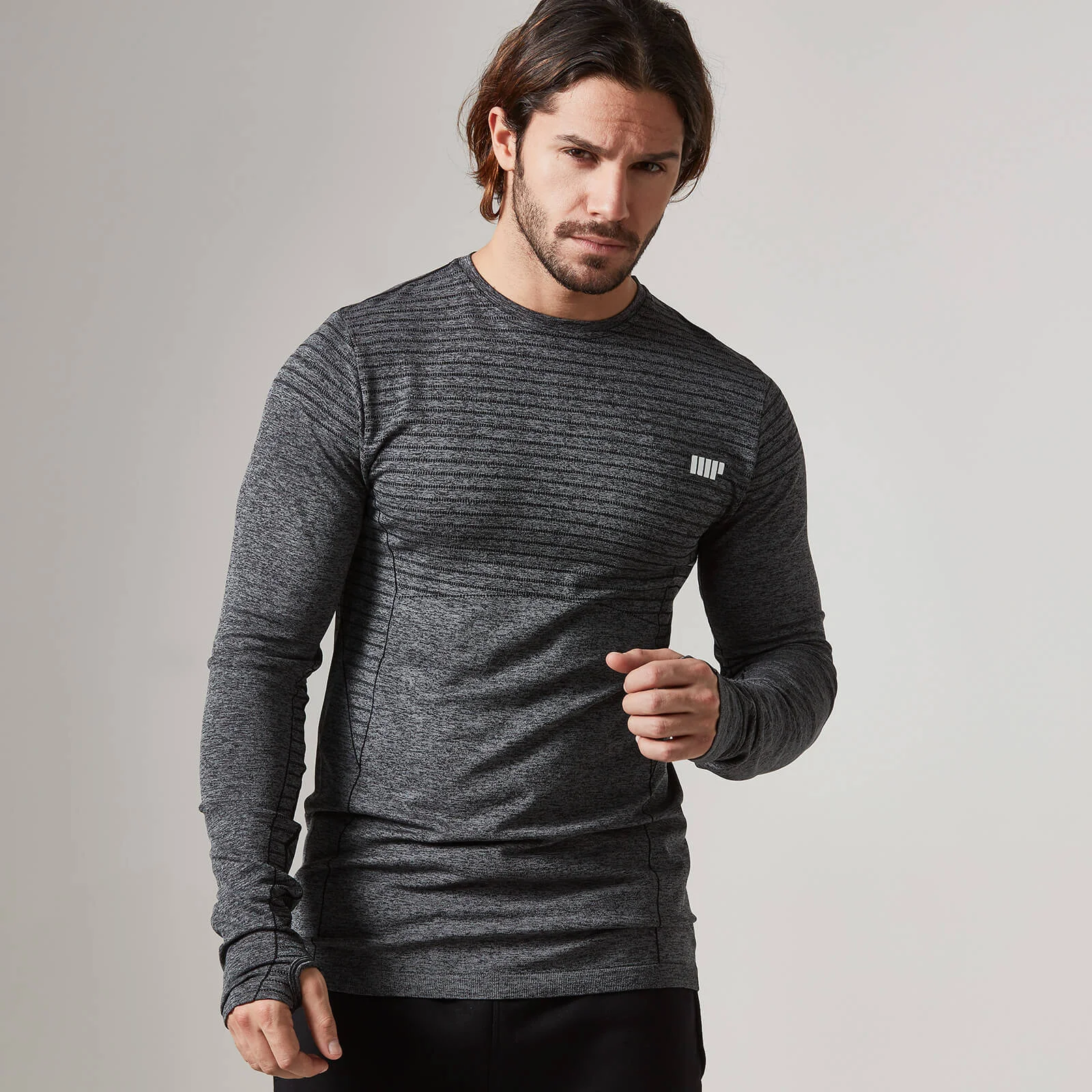 Seamless Long-Sleeve T-Shirt - S - Black Image 1