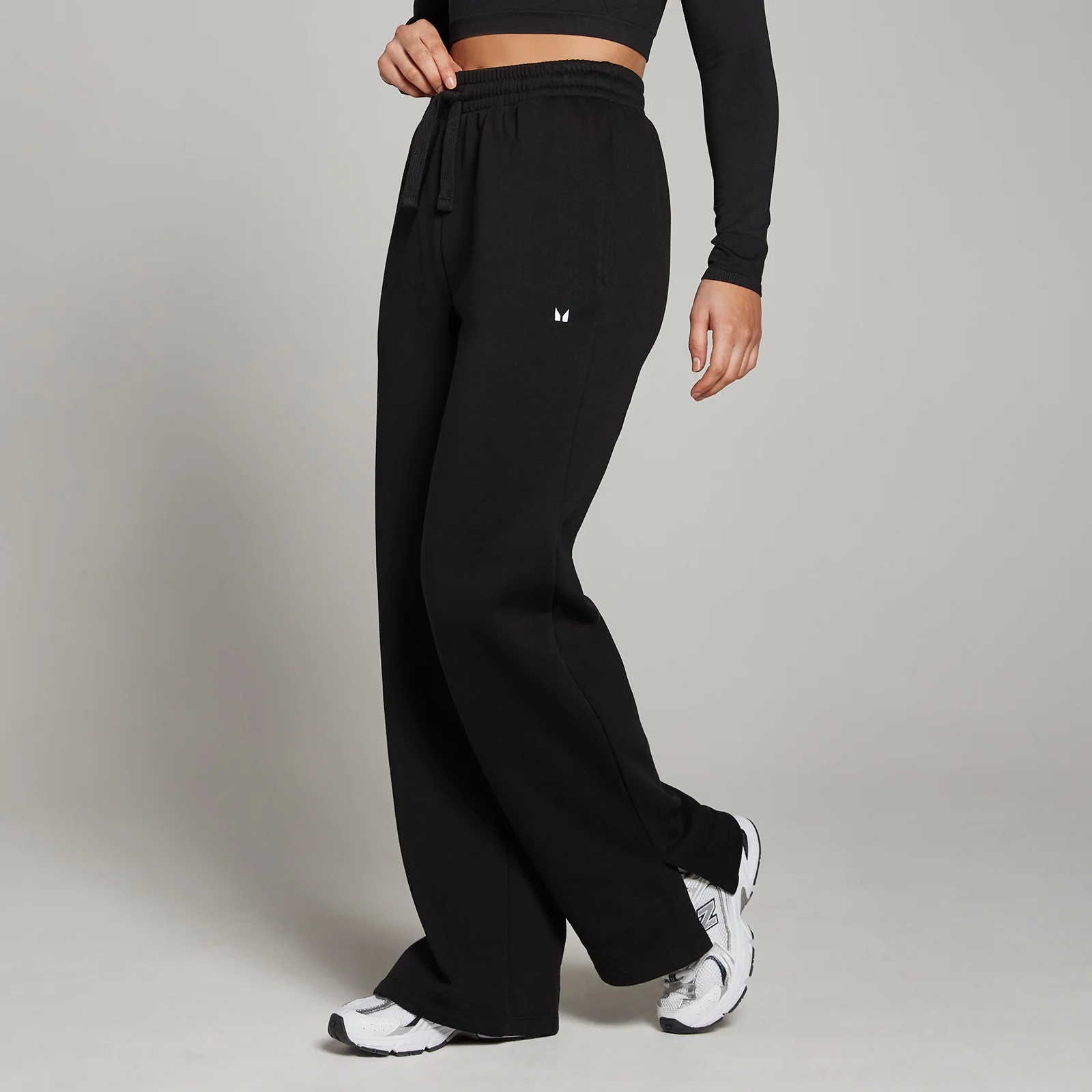 MP Women's Basics Straight Leg Joggers - Black - M Image 1