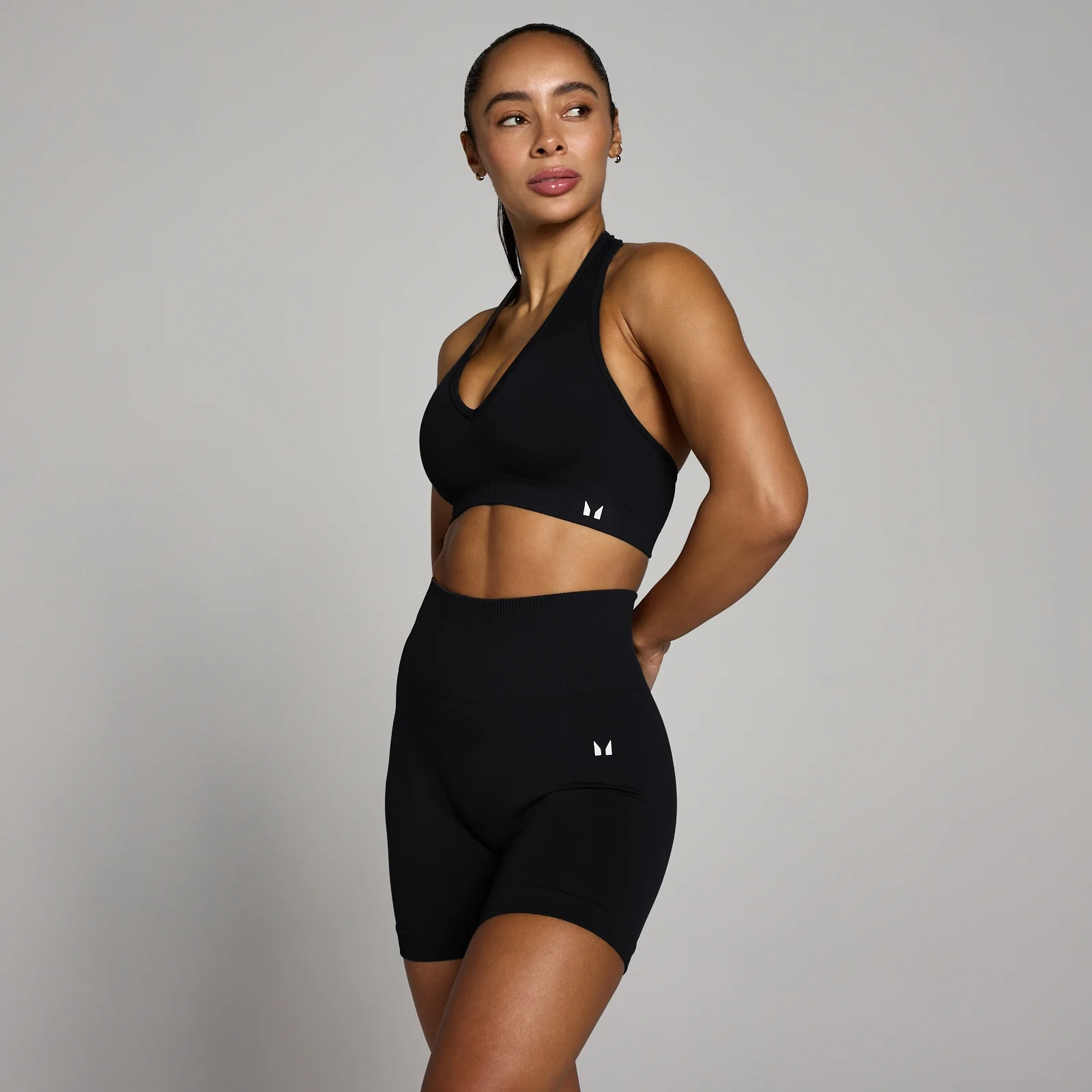 MP Women's Tempo Seamless Halter Neck Bra - Black - M Image 1